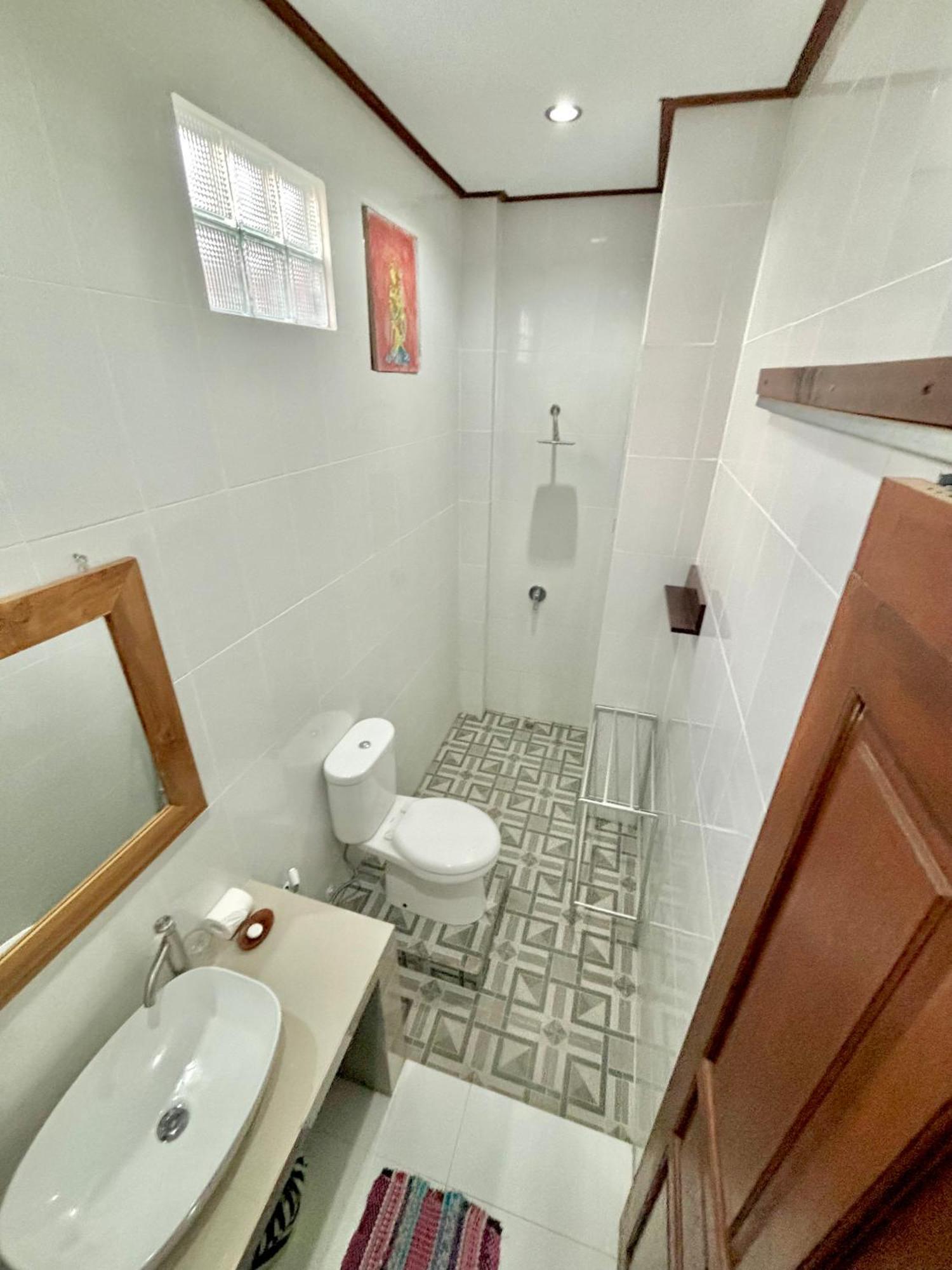 The Lima Home Stay In Canggu Eksteriør billede