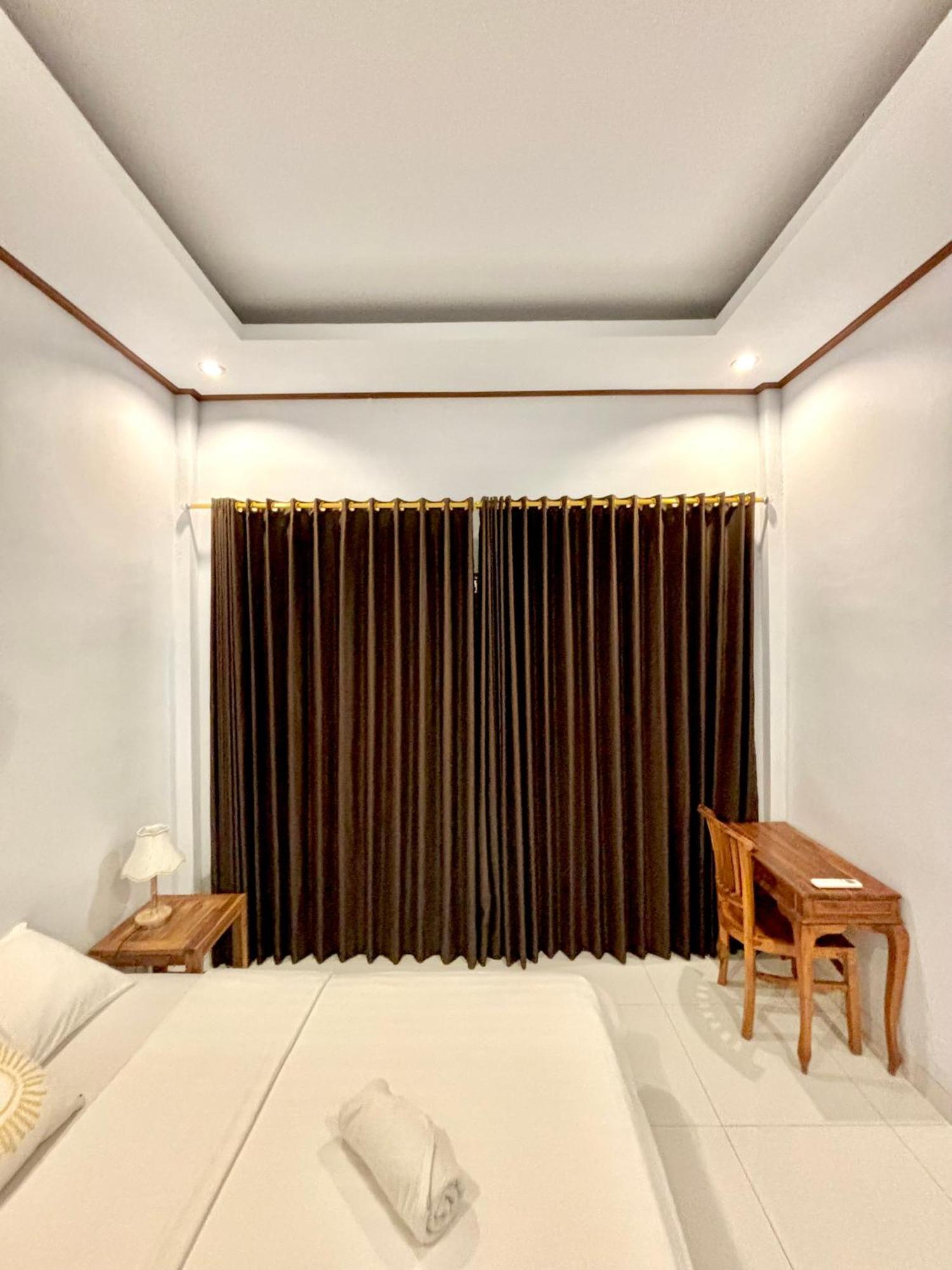 The Lima Home Stay In Canggu Eksteriør billede